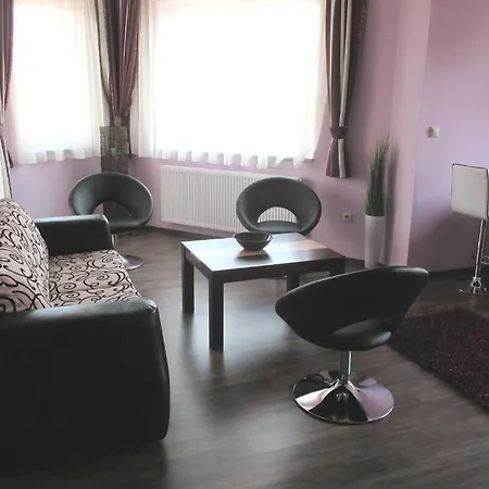 Apartment Alpha Sarvar